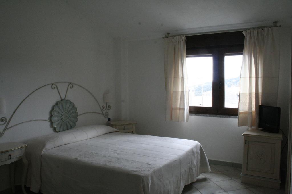 Hotel Sorgente أغلينتو الغرفة الصورة
